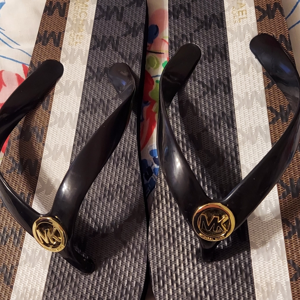 Michael Kors Signature Logo Flip Flops